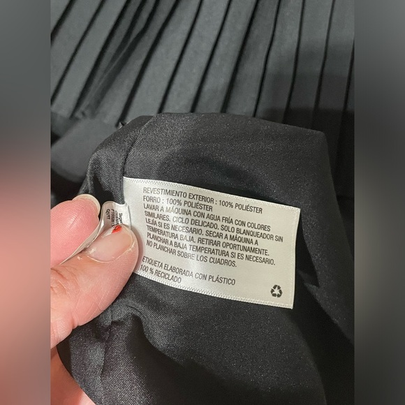 Merona Black Pleated‎ Dress Layered Top, Sz Large - Picture 2 of 4